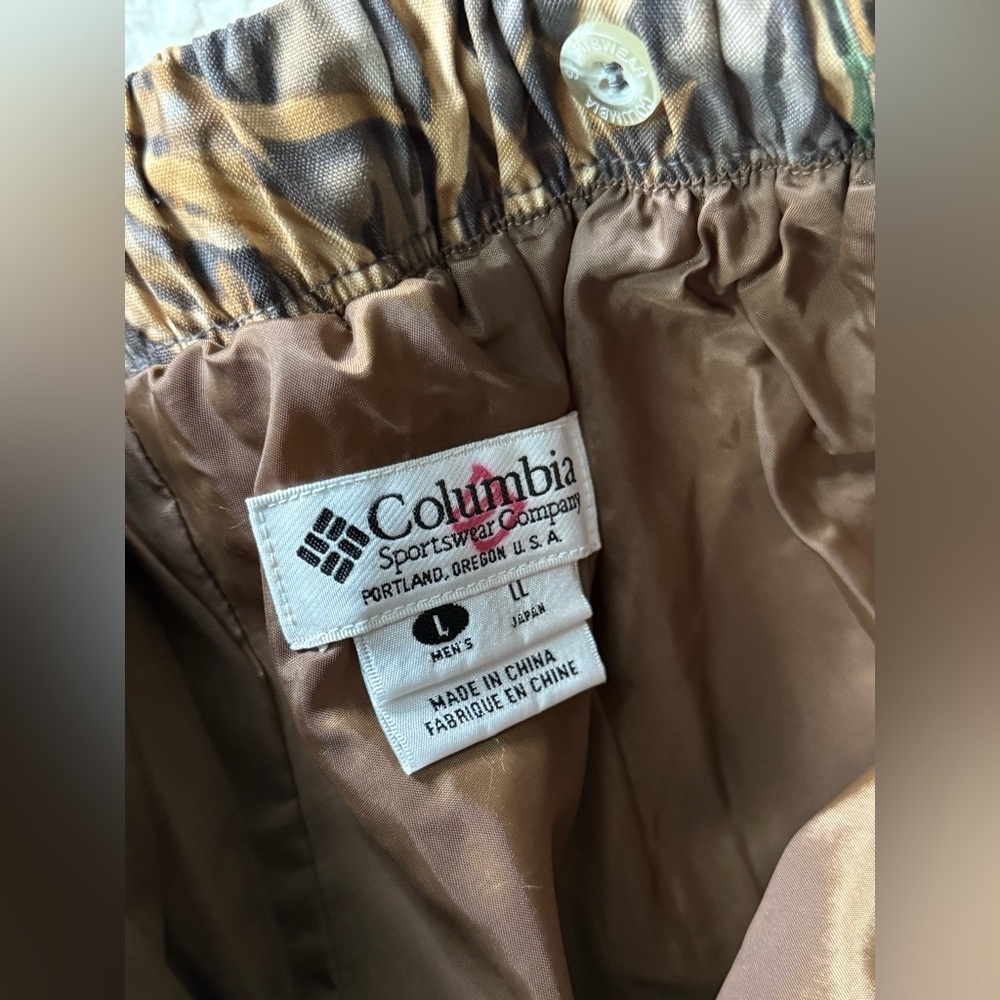Columbia Men's Natural Camouflage  Pants - Picture 4 of 6